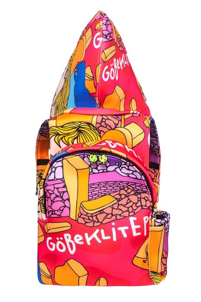 Göbeklitepe Patterned Ikigai City Series With Detachable Hood Backpack