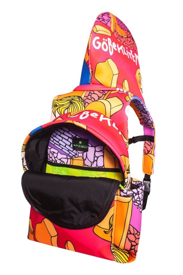 Göbeklitepe Patterned Ikigai City Series With Detachable Hood Backpack